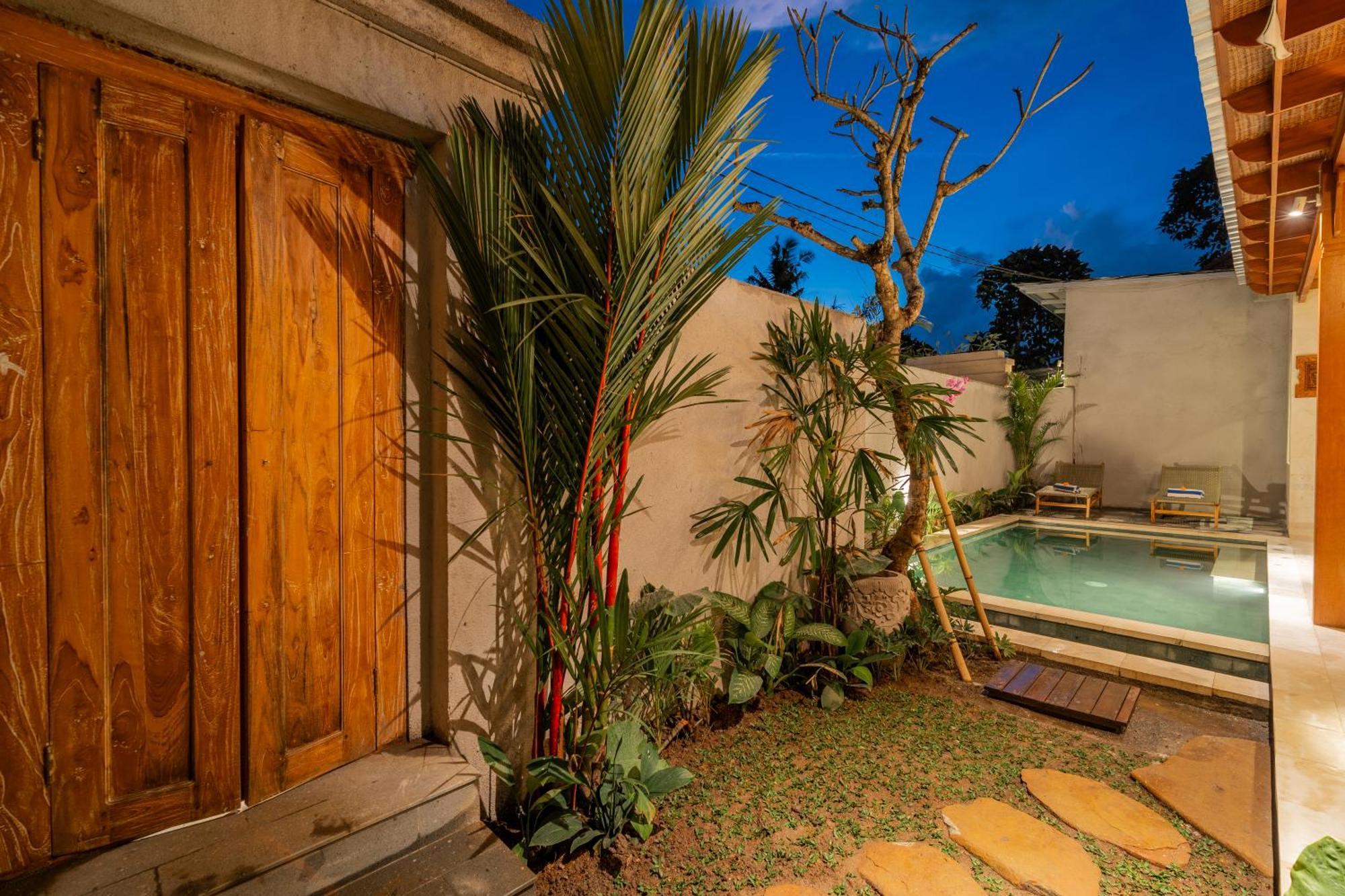 Narada Suite & Villa Ubud Exterior foto